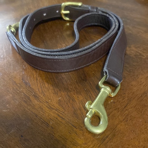 unbranded Accessories - Leather Dog-leash Replacement Crossbody/Shoulder Strap. Coach Outlet. Brown *EUC